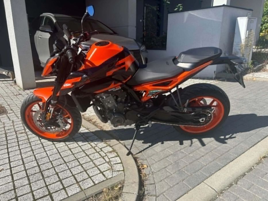 KTM