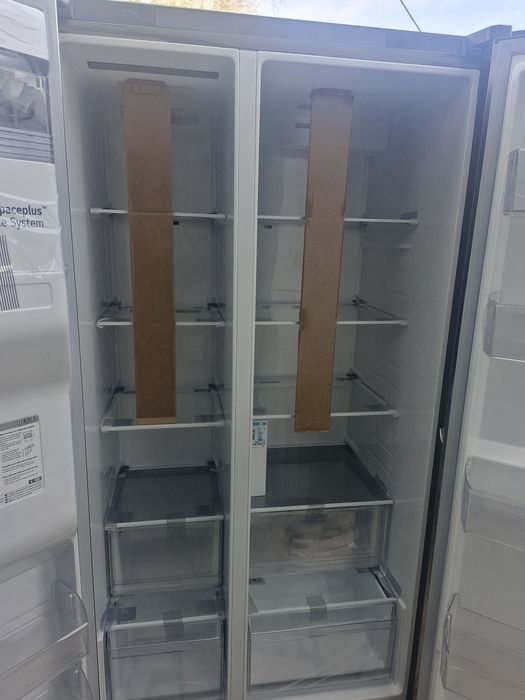 Frigorífico Americano  lg com dispensador de agua e gelo
