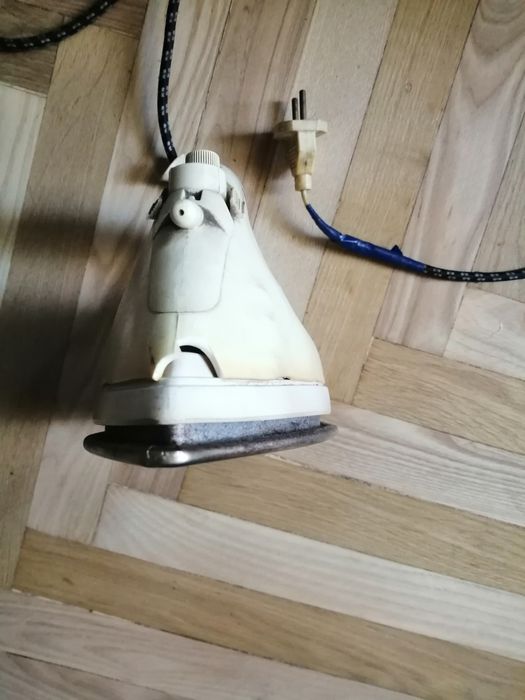 Праска, працююча