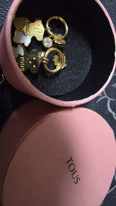 Brincos tous originais