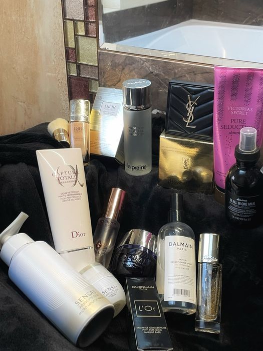 Лот косметики люкс брендів пудра dior capture totalгель тональний крем