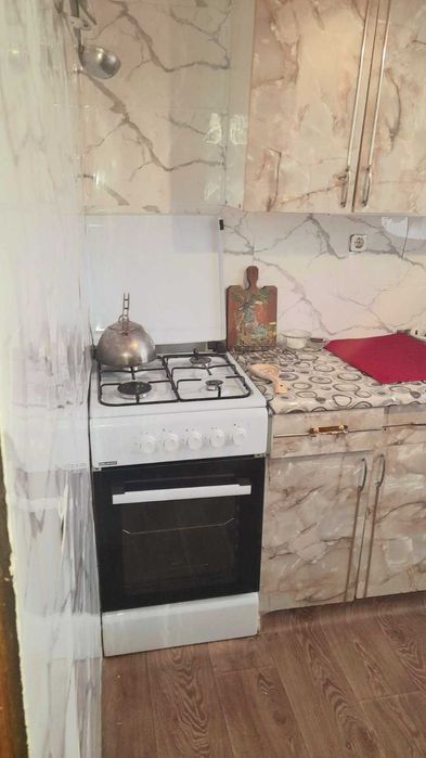 Подобово 2-х кімнатна квартира в центрі Ізюма