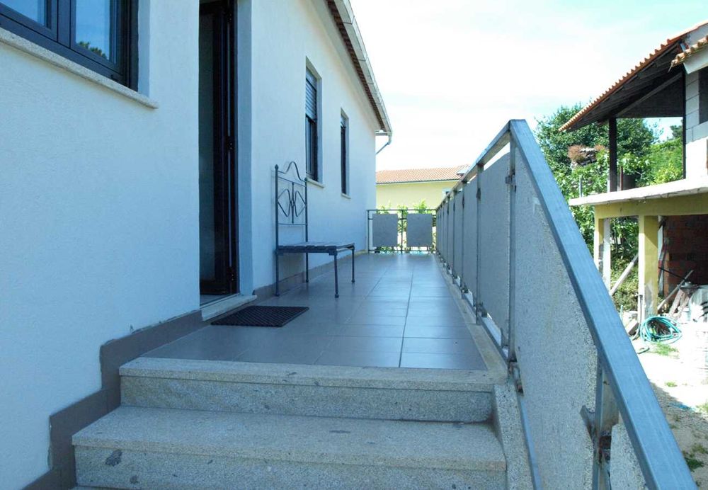 CMN19 casa V4 e piscina, salão jogos c/ bilhar,local calmo,linda vista