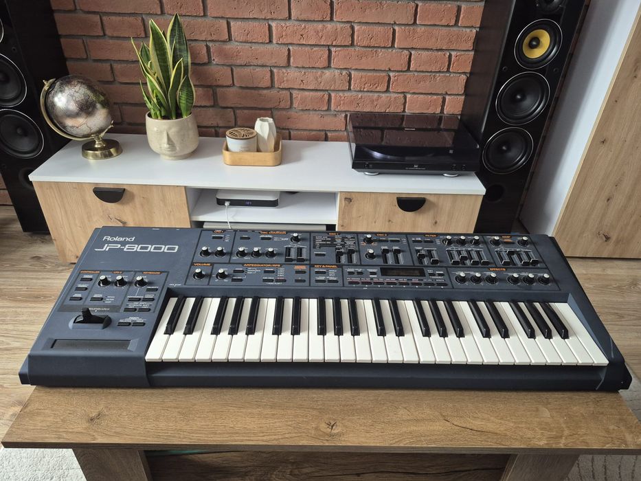 Syntezator Roland JP-8000, Virtual Analog, legenda Trance