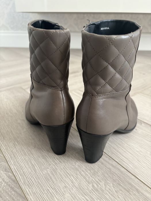 Продам жiночi черевики ECCO 37 р