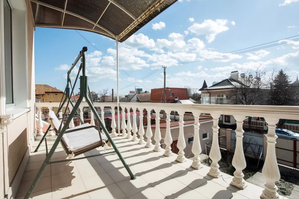 Сдам посуточно  дом  толбухина 9 станция Большого Фонтана!