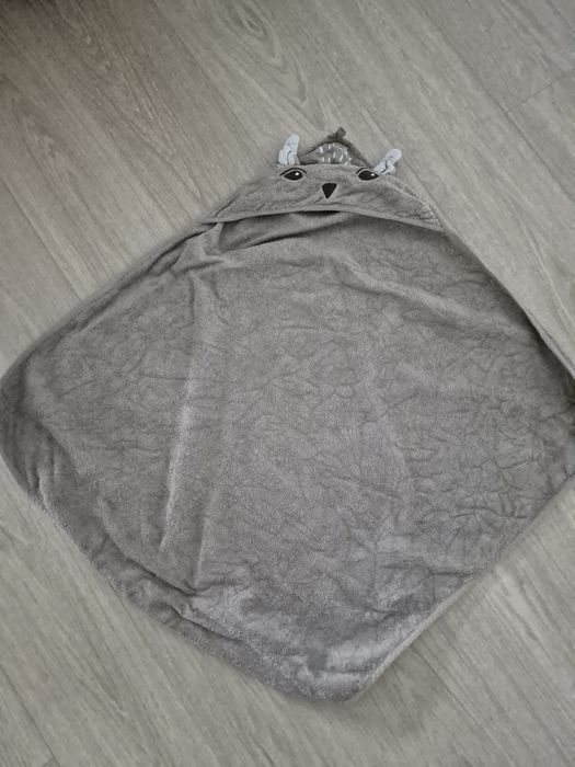 Ręcznik niemowlęcy z kapturkiem
