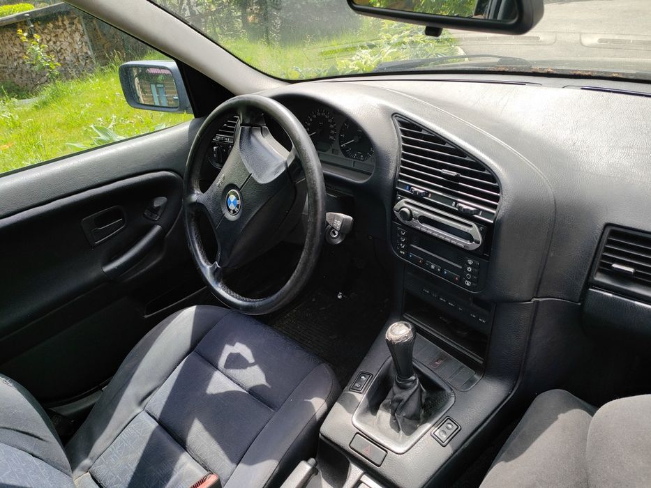 Samochód BMW e36