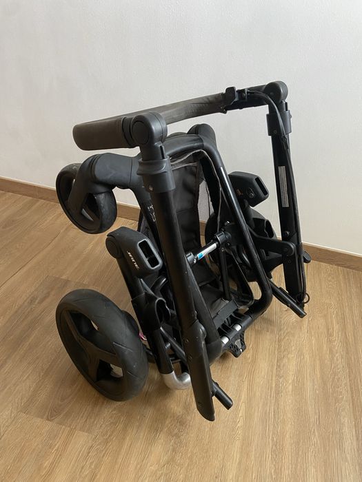 Carrinho Jané: ovo + carrinho