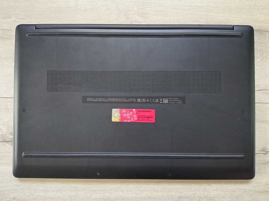 Великий HP на Ryzen 5 8/256