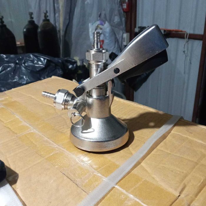 Заборная головка клещи для просеко тип F (Key Keg)