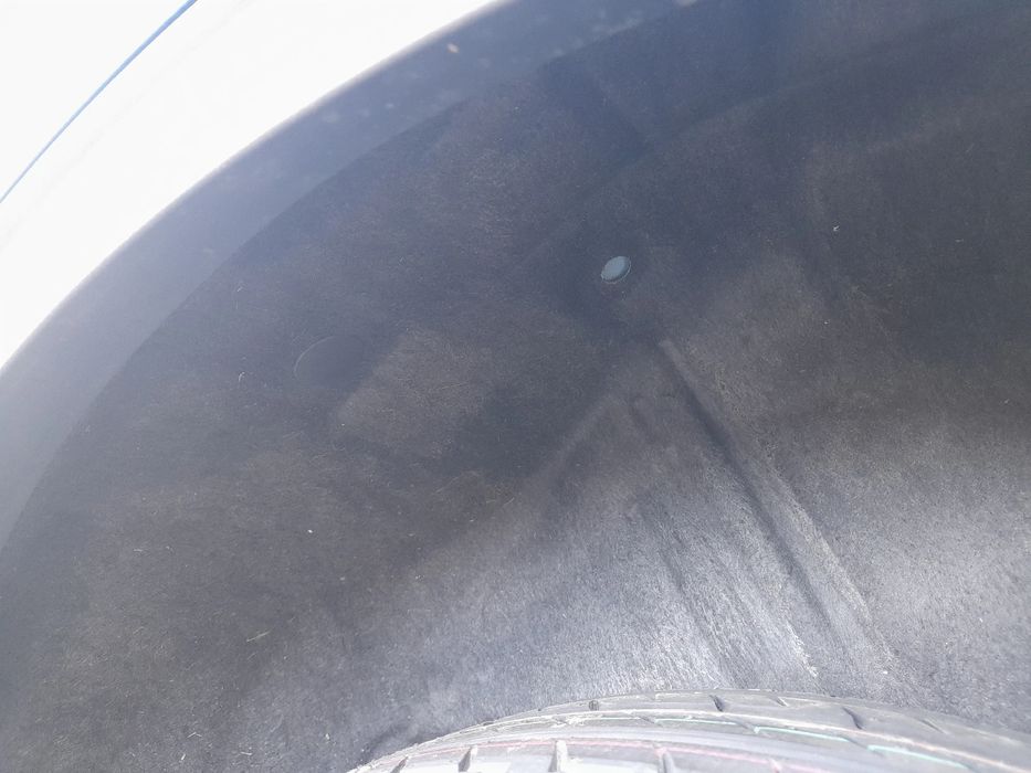 Cava roda trás esquerda FORD Kuga III (DFK)