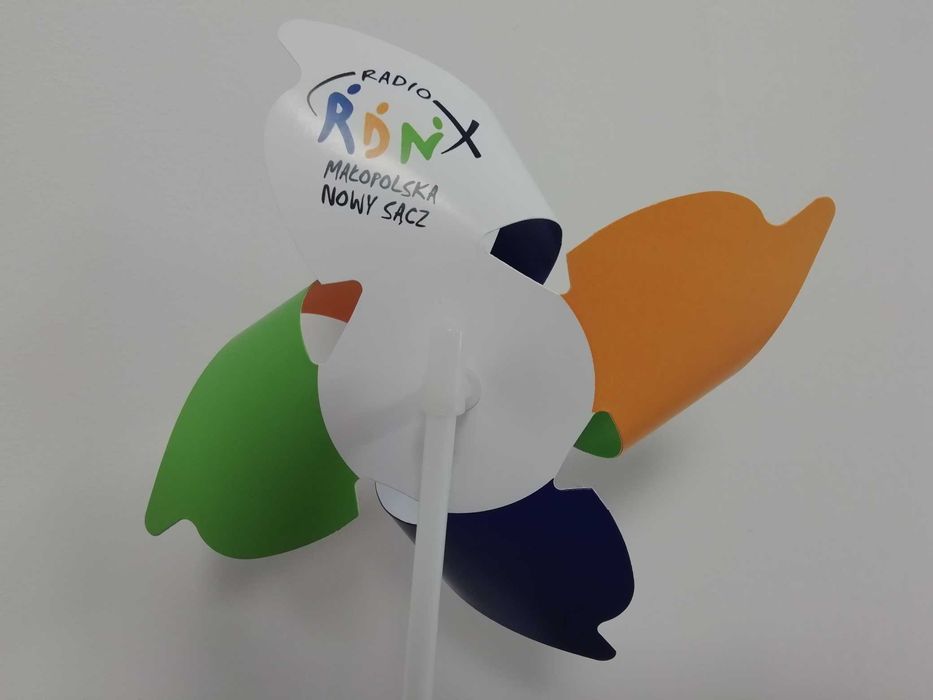 100 szt Wiatraczki reklamowe nadruk z projektem faktura VAT