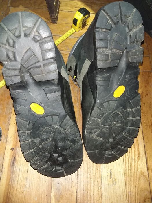 альпинистские горные ботинки  Raichle 44й,меняю на 43 й размер  трекин