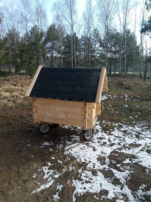 Buda  dla psa owczarek ocieplana