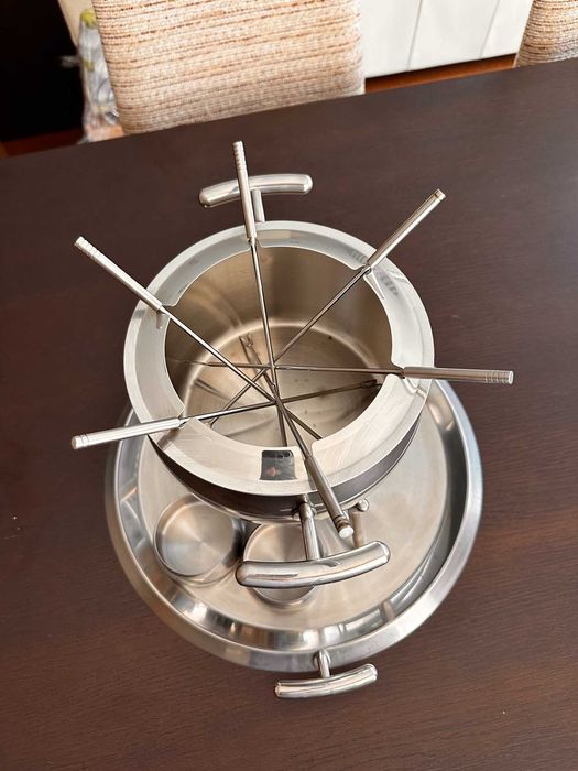 Fondue em Aço inoxidável Yumi Silampos