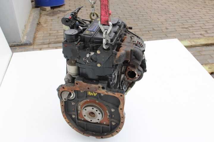 Silnik PERKINS 3 cylindrowy 1103D-33TA