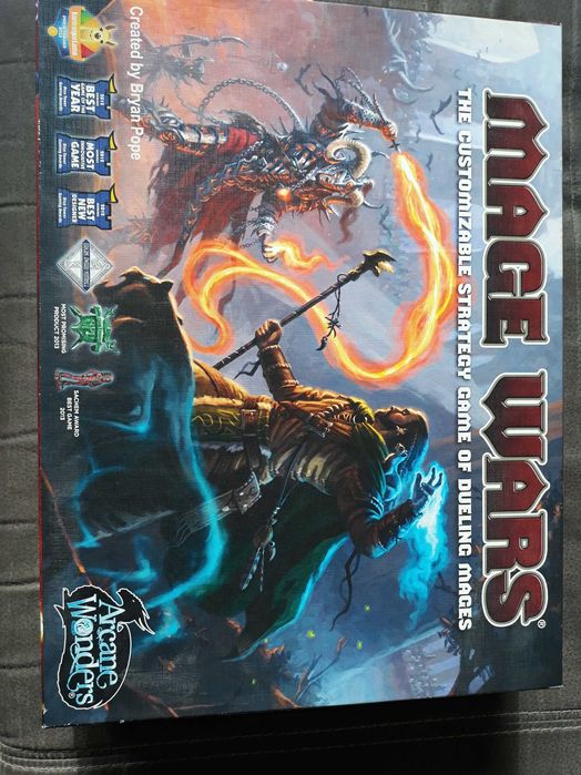 Niższa cena!Mage Wars gra planszowa na sprzedaż