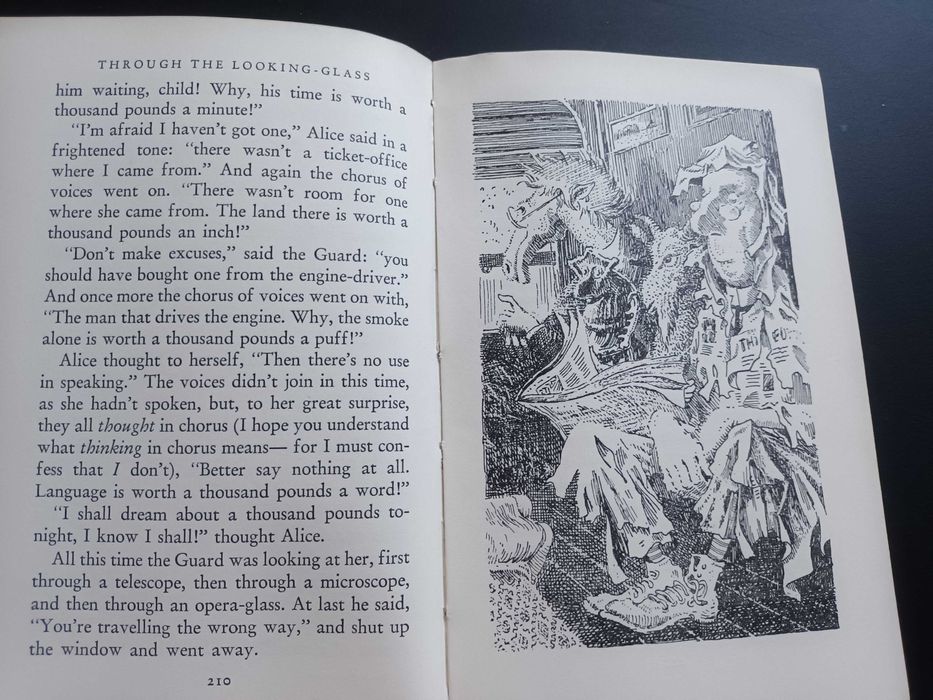 Alice's Adventures in Wonderland and Through the Looking-Glass 1ª Ed.