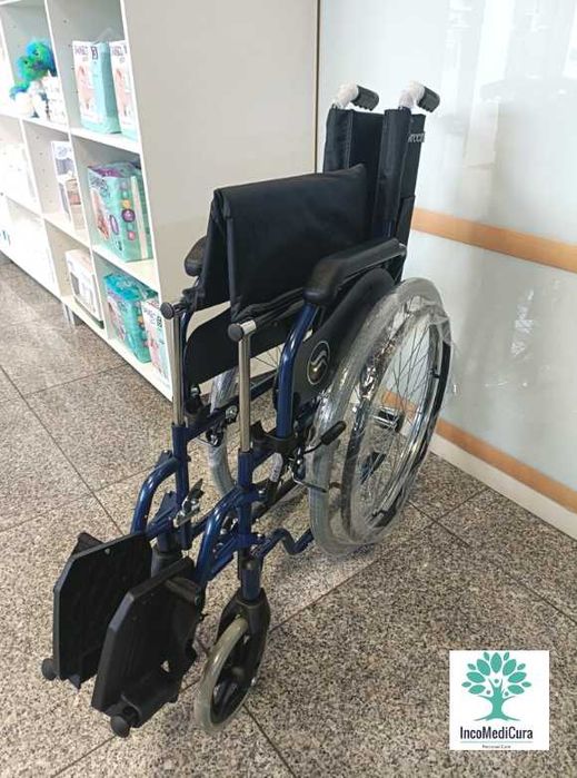 Cadeira de Rodas, Breezy 90 - Nova