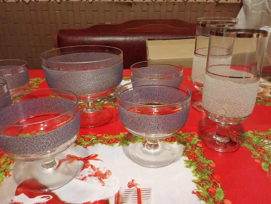 Шедевр и дешево.Фужери. Богемия ГДР.Свадебние 0.5 л;0.4л;0.3л;0.2л.Хру