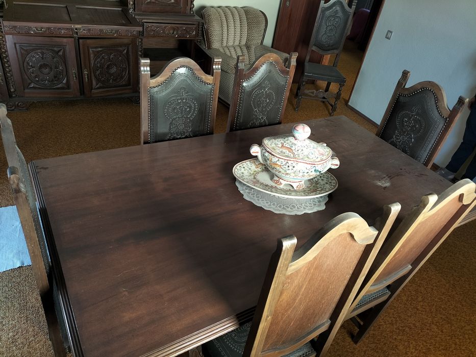 Mobilia de Sala Antiga.