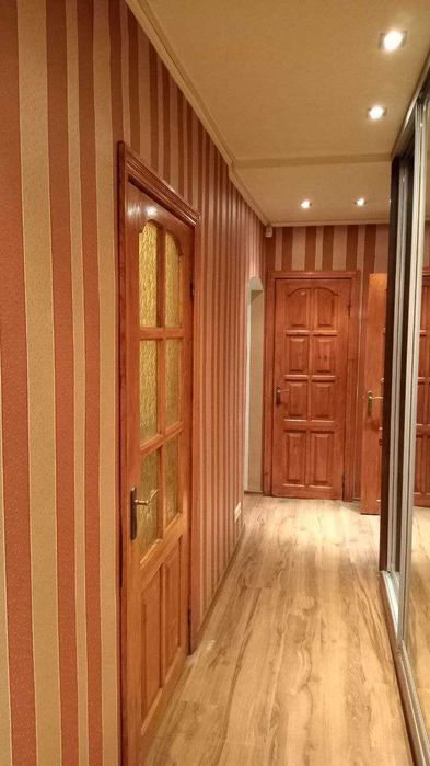 Дім, який обіймає теплом: ТВОЯ квартира 59 кв.м. на проспекті Шевченка