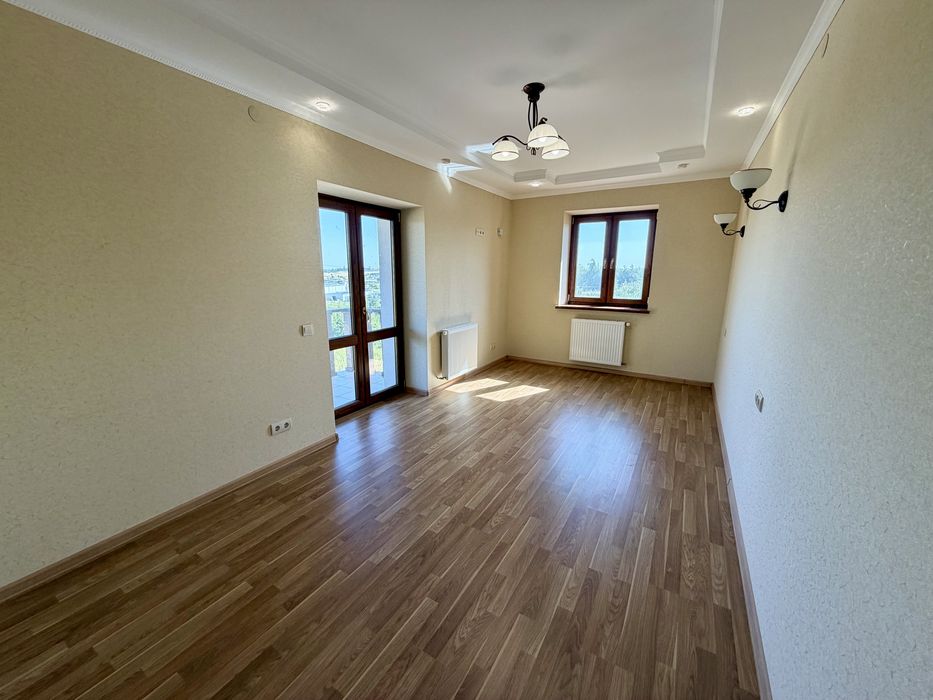 Будинок преміумкласу в Малехові | 271,7 м² | Ділянка 10 сотих