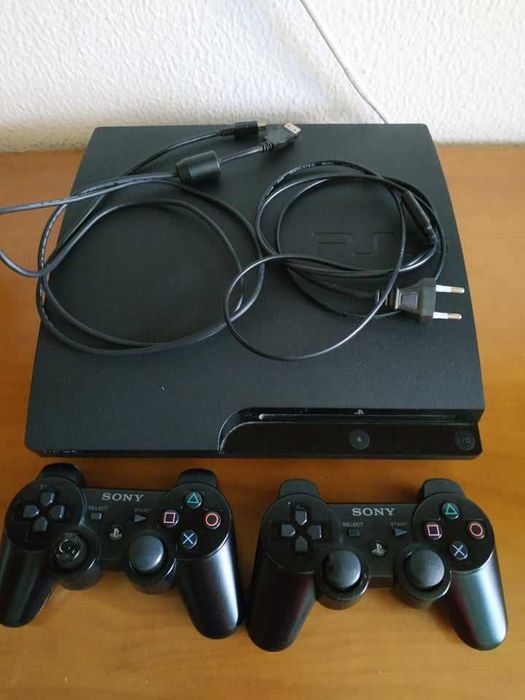 Playstation 3 Slim 500GB + 2 Comandos + Oferta de 12 JOGOS! (c/ GTA 5)