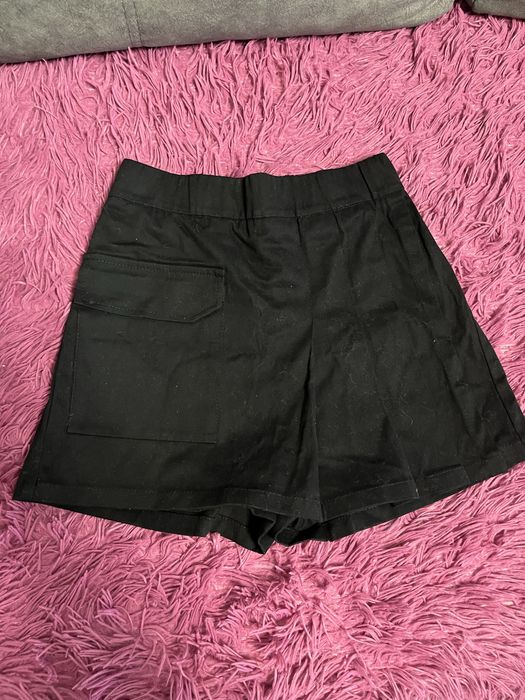 Шорти-юбка для дівчинки.