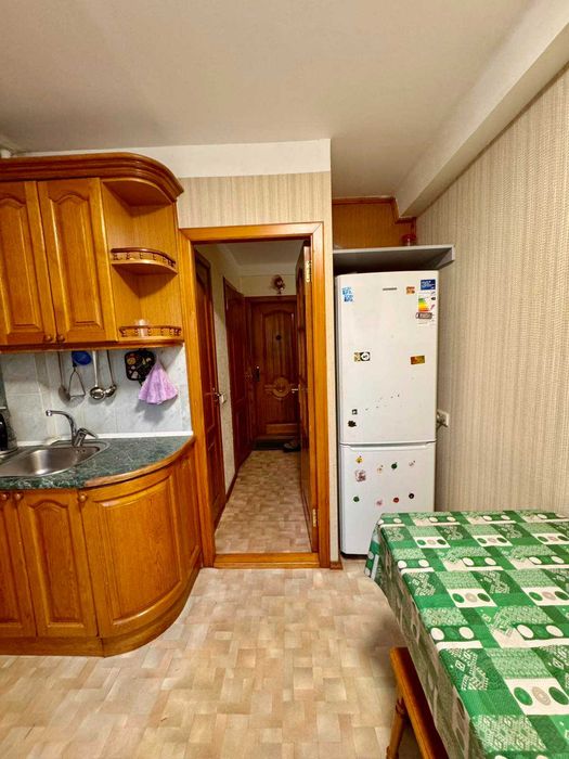 Продаётся 3-комнатная квартира в Осипенковском районе