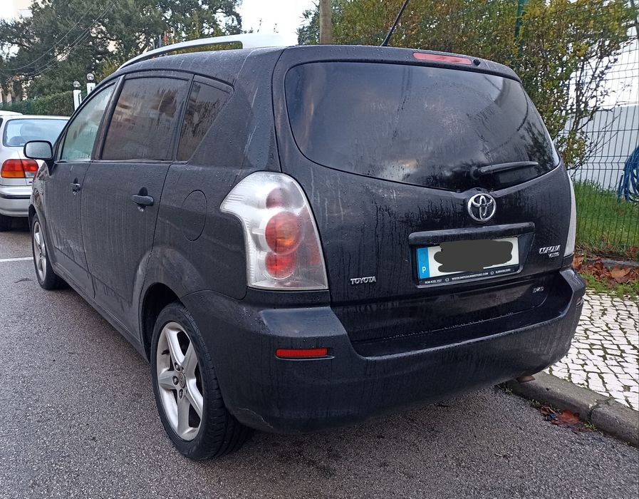 Toyota Corolla Verso 7 lugares 177 cv