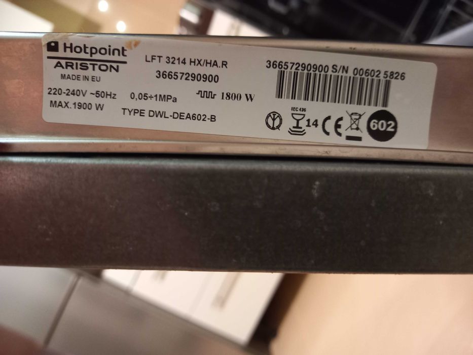 Zmywarka Hotpoint ARISTON LFT 3214 do zabudowy