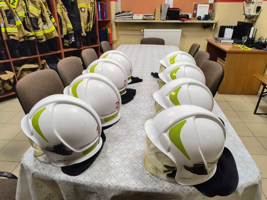 Hełm kask strażacki