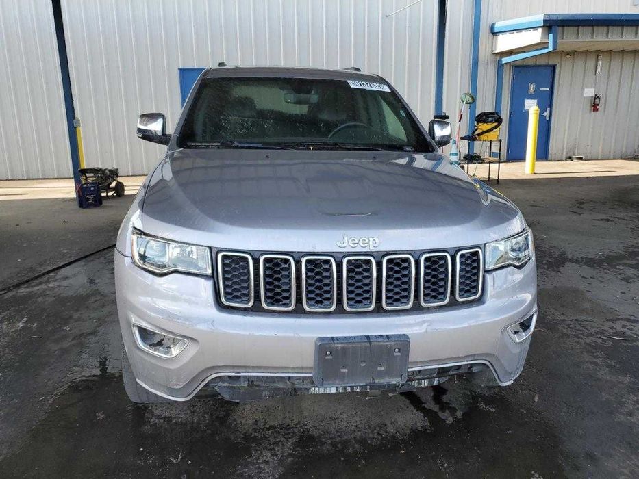 Jeep Grand Cherokee Limited (2021)