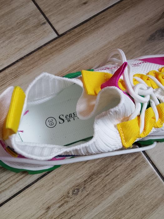 Buty sportowe adidasy