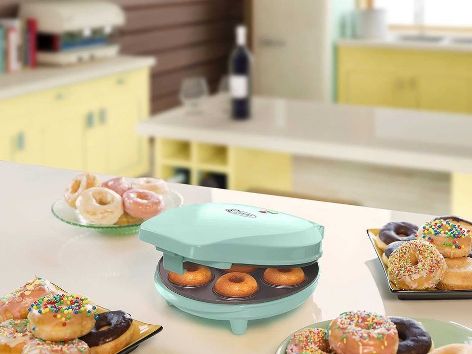 Bestron Donut Maker, Mini Donut Maker do pieczenia 7 małych pączków