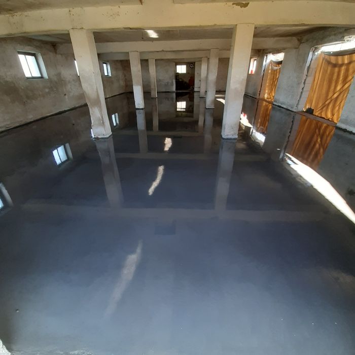 Posadzki przemysłowe, fundamenty pod halę.