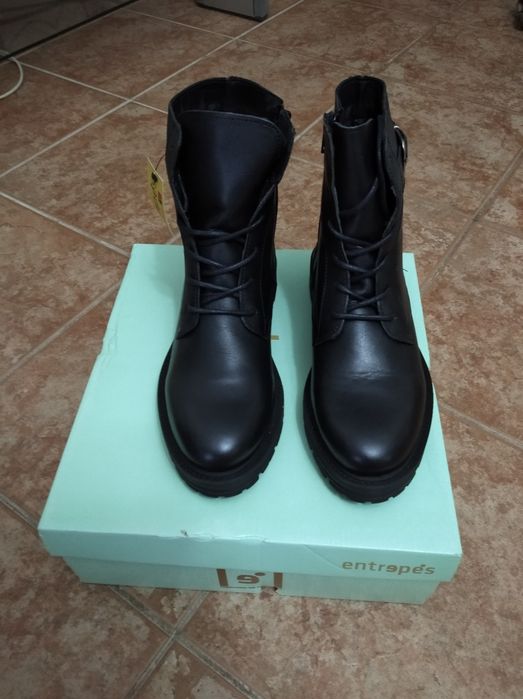 Botas novas da Entrepés tamanho 37