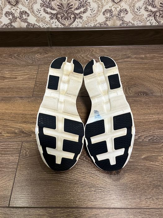 Кроссовки on cloudmonsterразмер 42 27