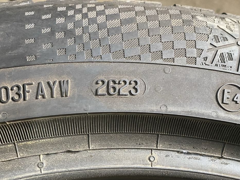 1шт 98% 275/40R19 Continental WinterContact TS860S