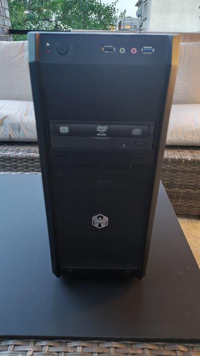 Obudowa komputerowa ATX + zasilacz + napęd DVD