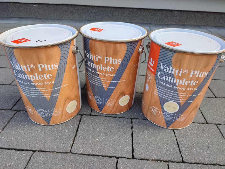 Lakierobejca  Tikkurila Valtti Plus Complete Dąb Jasny/Light Oak 5L