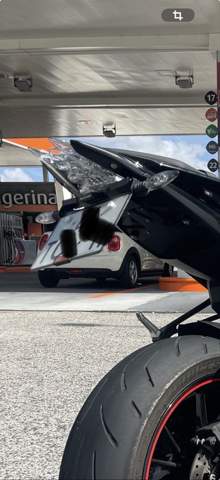 Material s1000rr + material hornet 600