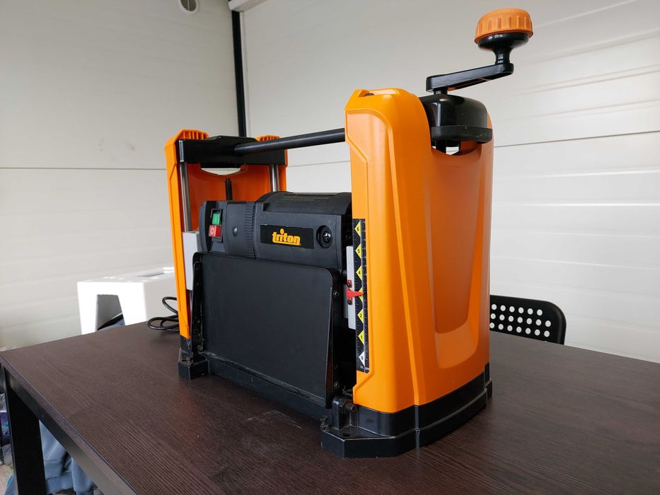 Strugarka / Grubościówka Triton TPT125