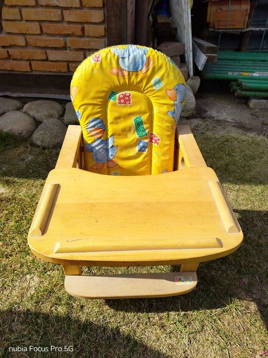Krzesełko dla dziecka
