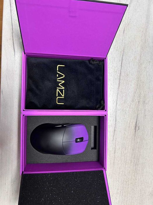 Продам бездротову ігрову мишку LAMZU (майже нова)