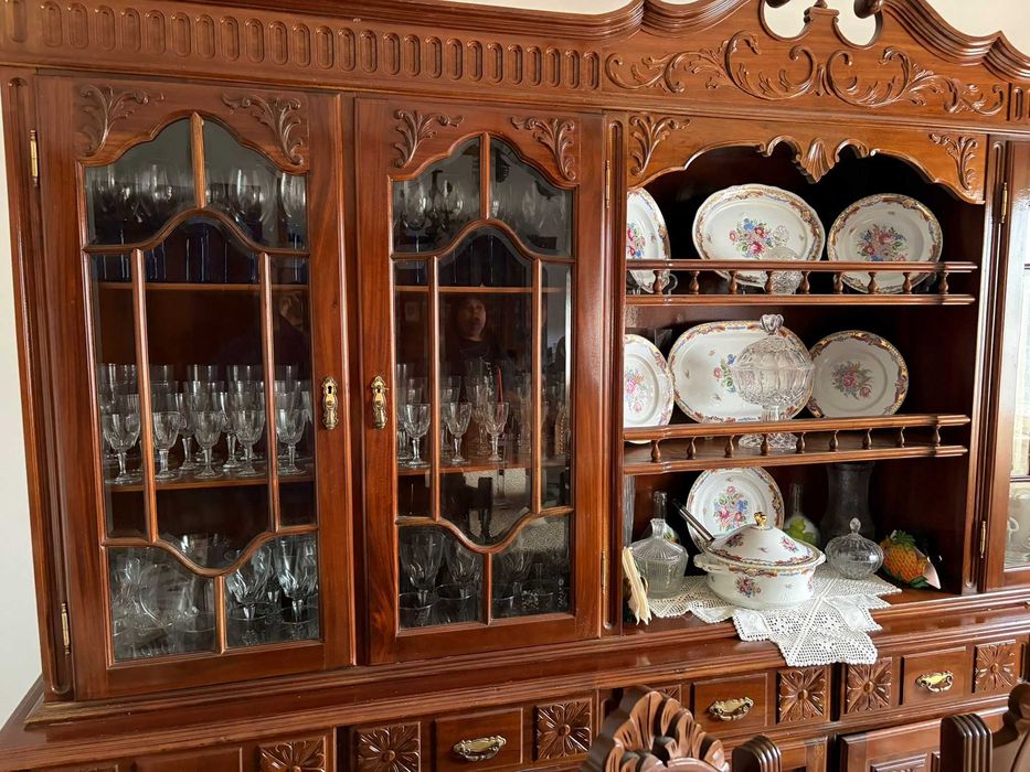 Móvel para sala em bom estado