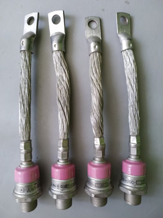 Діод силовий Д-161-200