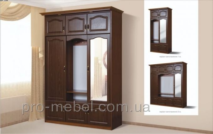 Шафа у вітальню.